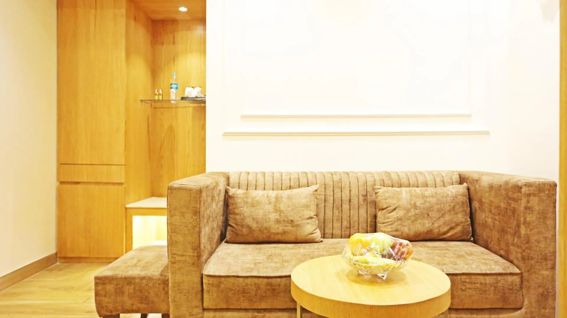 Jrd Luxury-Business Hotel New Delhi