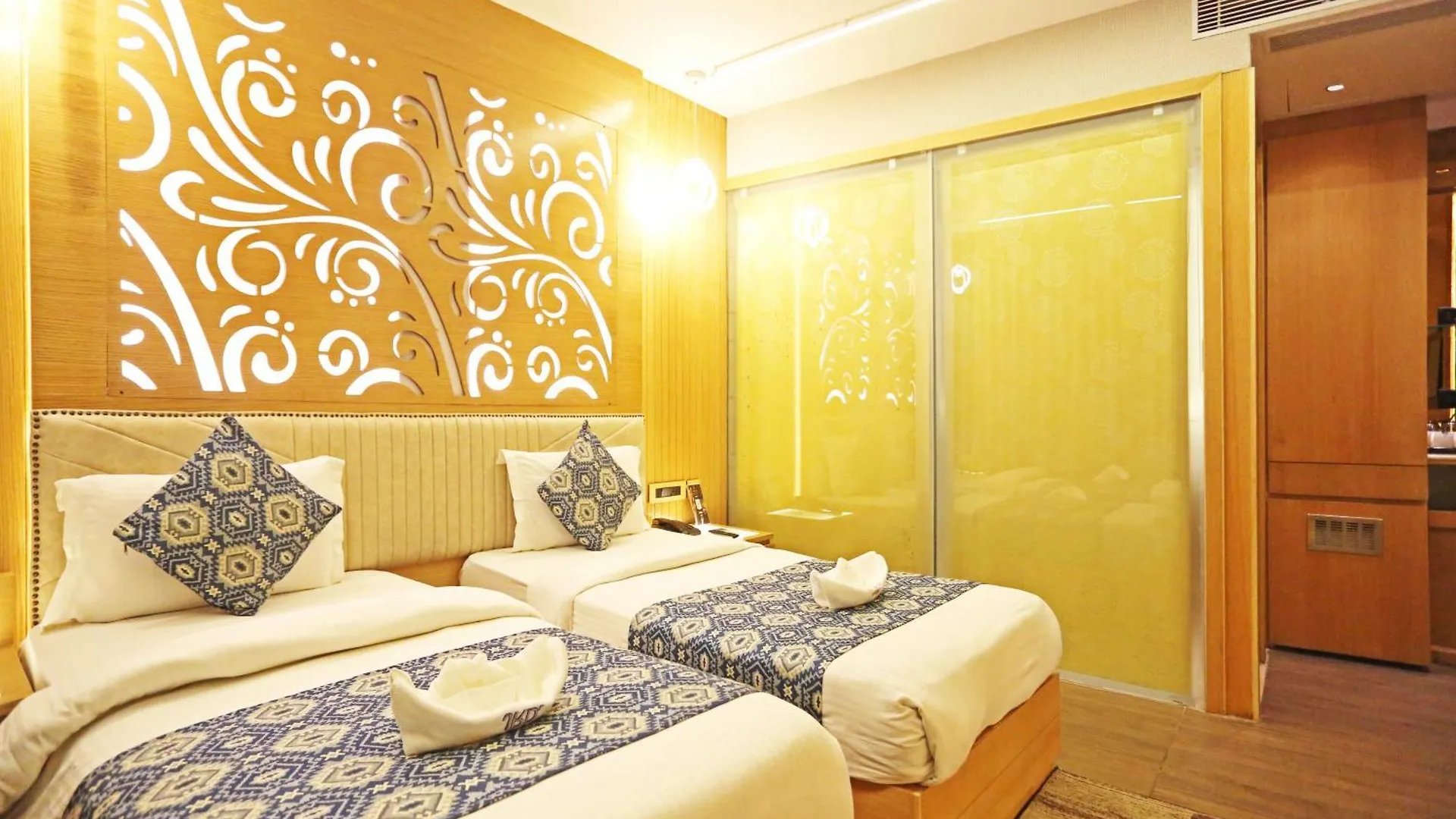 Jrd Luxury-Business Hotel New Delhi India