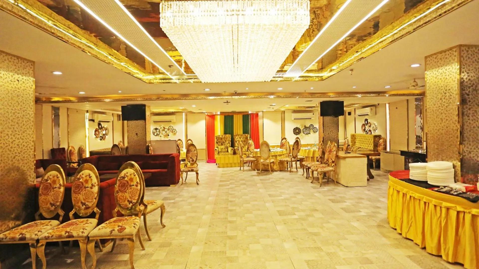 Jrd Luxury-Business Hotel New Delhi