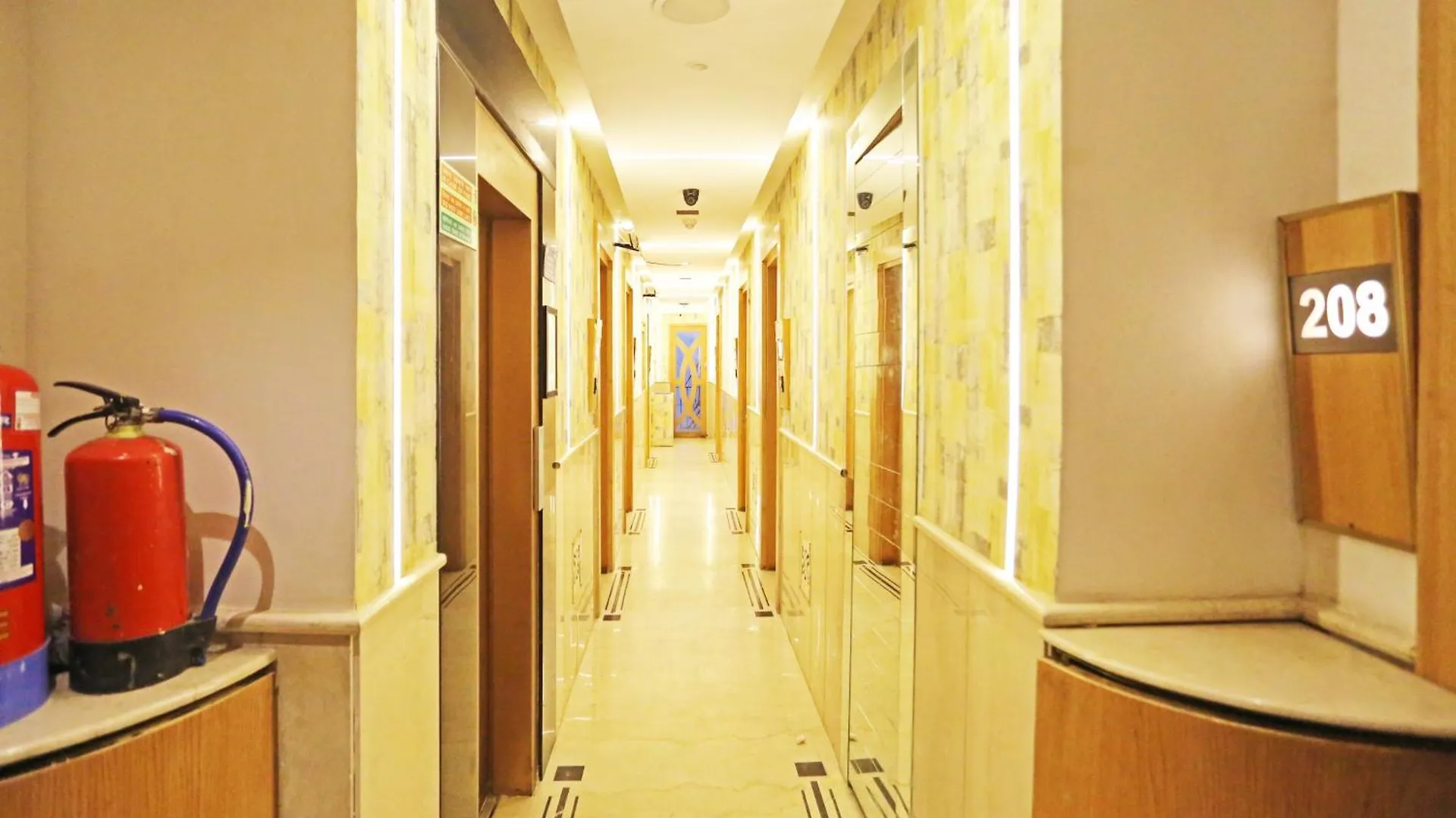 Jrd Luxury-Business Hotel New Delhi